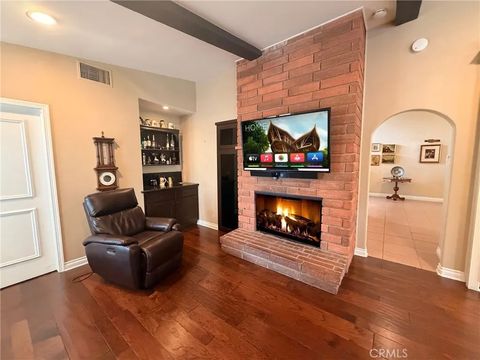 Tiny photo for 22612 Paul Revere Dr, Calabasas, CA 91302 (MLS # SR25245085)