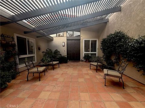 Tiny photo for 22612 Paul Revere Dr, Calabasas, CA 91302 (MLS # SR25245085)