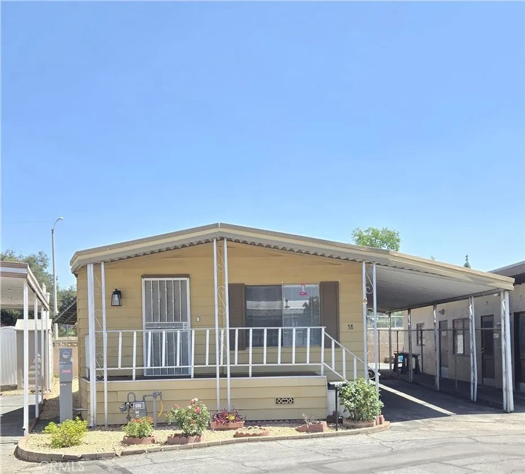 Photo of 840 E Foothill Blvd #38, Azusa, CA 91702 (MLS # CV26077064)