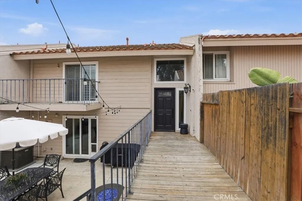 Photo of 2272 El Capitan Drive, Riverside, CA 92506 (MLS # TR26101749)