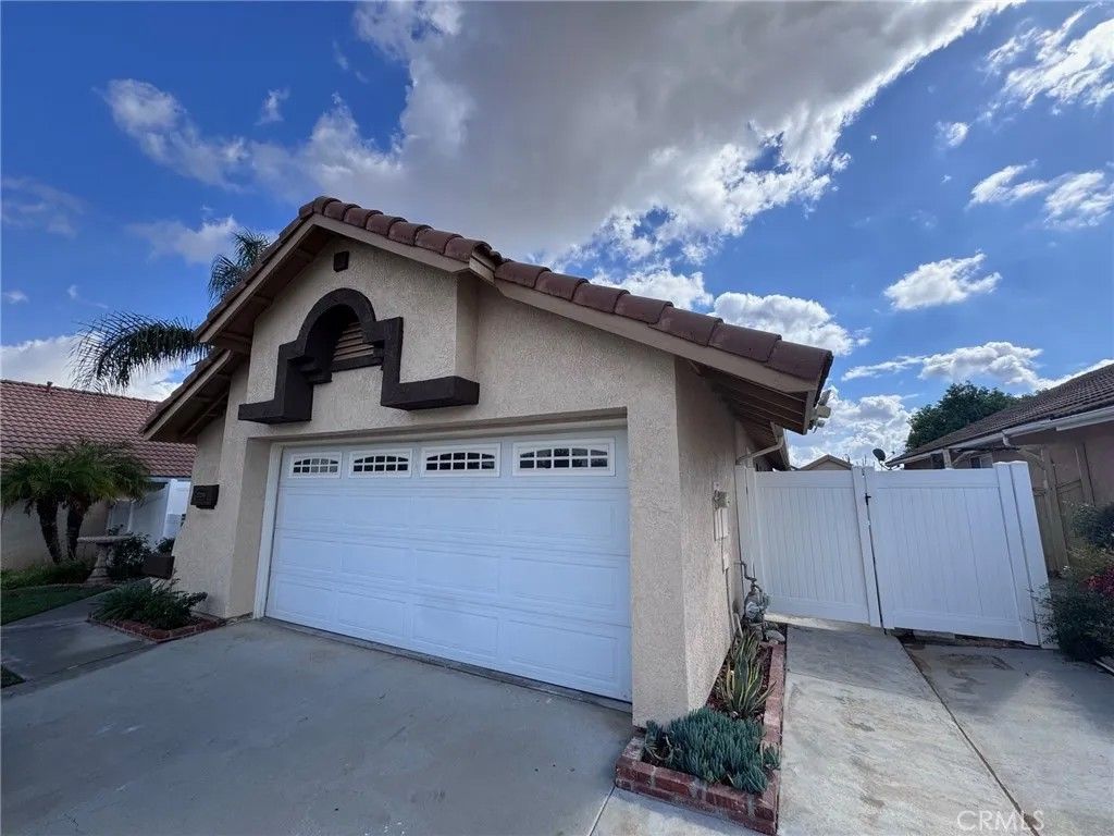 Photo of 27294 Family Circle, Menifee, CA 92586 (MLS # SW26069952)