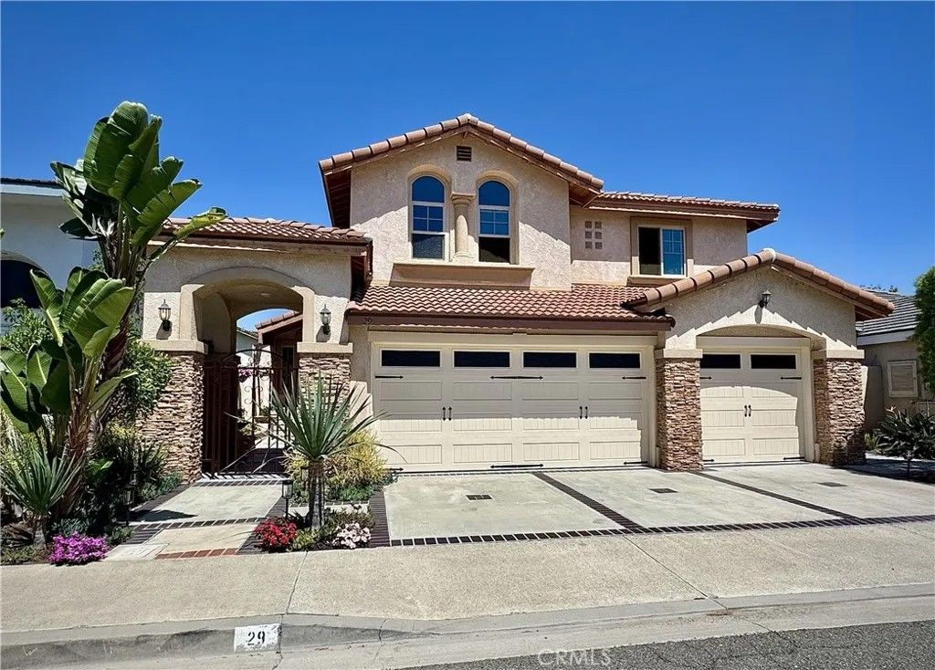 Photo of 29 Sandstone, Irvine, CA 92604 (MLS # PW25239112)