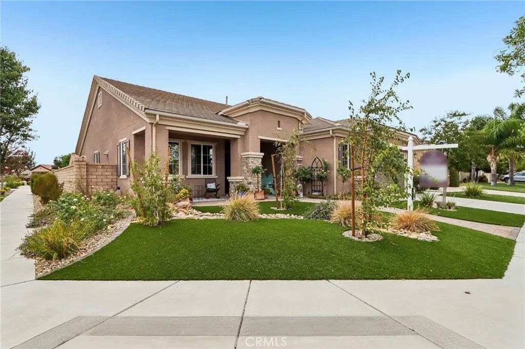 1645 Camino Cresta