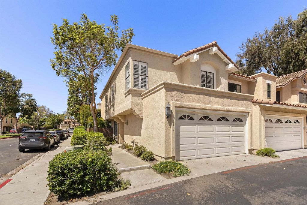 Photo of 3680 Caminito Cielo Del Mar, San Diego, CA 92130 (MLS # 260009423)
