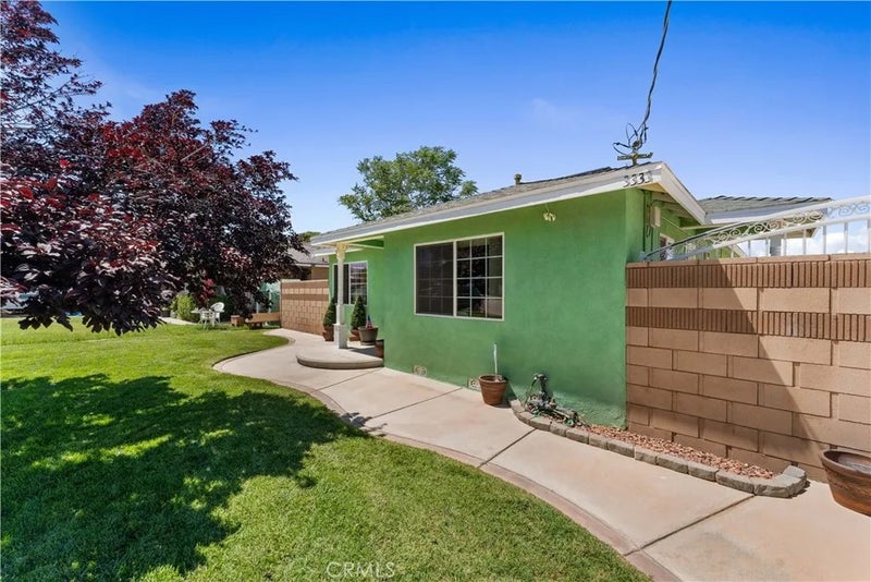 3333 W Avenue L4