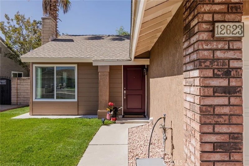 12623 Fuchsia Drive