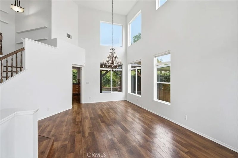 17313 Mount Stephen
