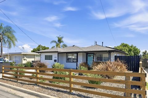 Property photo of 3719 Billman Dr, San Diego, CA 92115