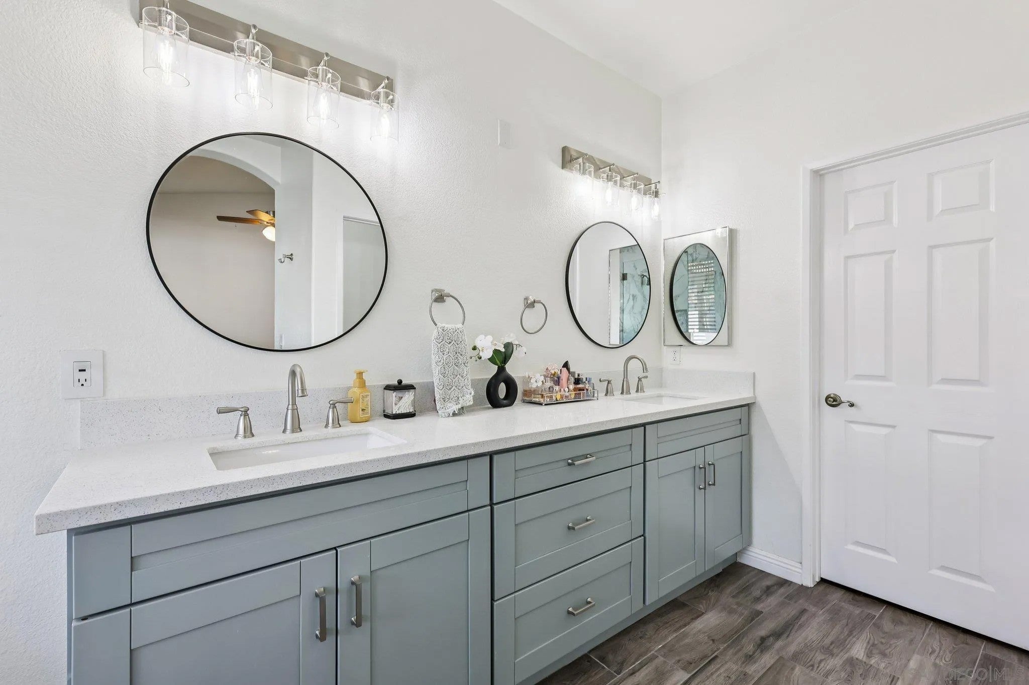 16548 Open View