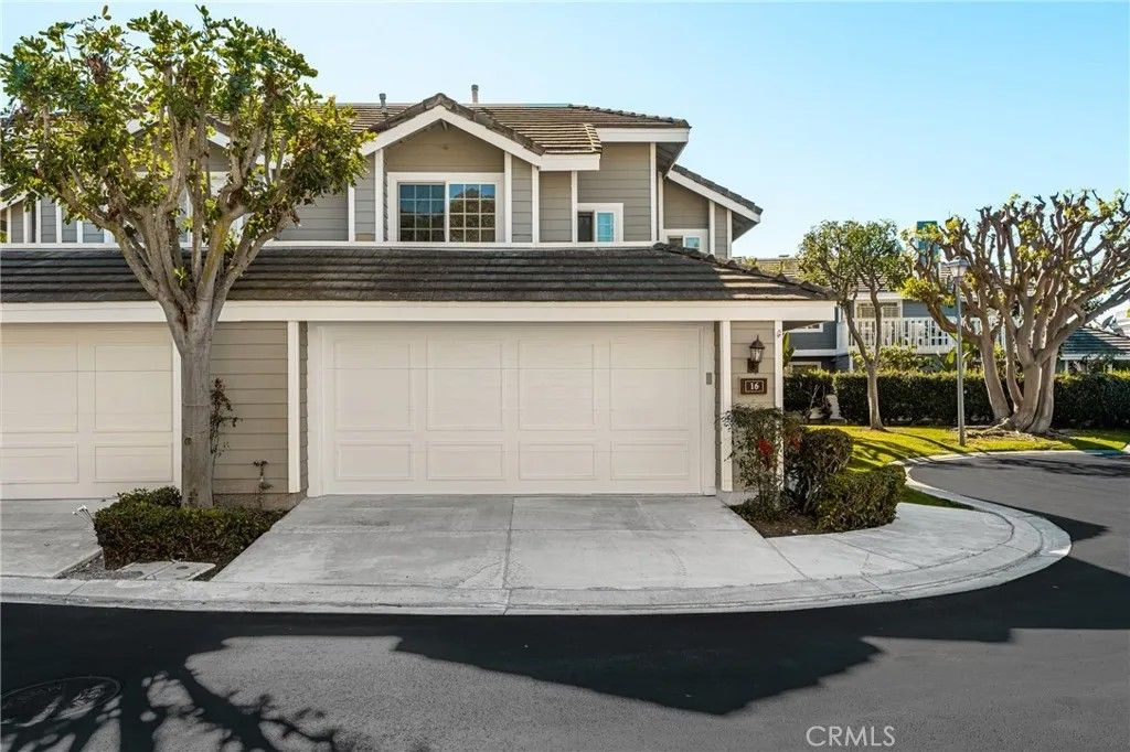 Photo of 16 Sudbury Pl, Laguna Niguel, CA 92677 (MLS # OC26011231)