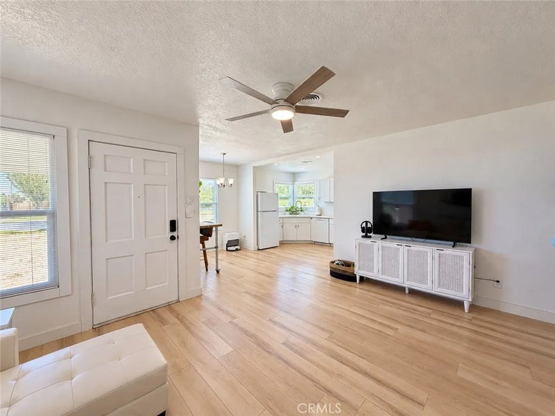 459 N 1st