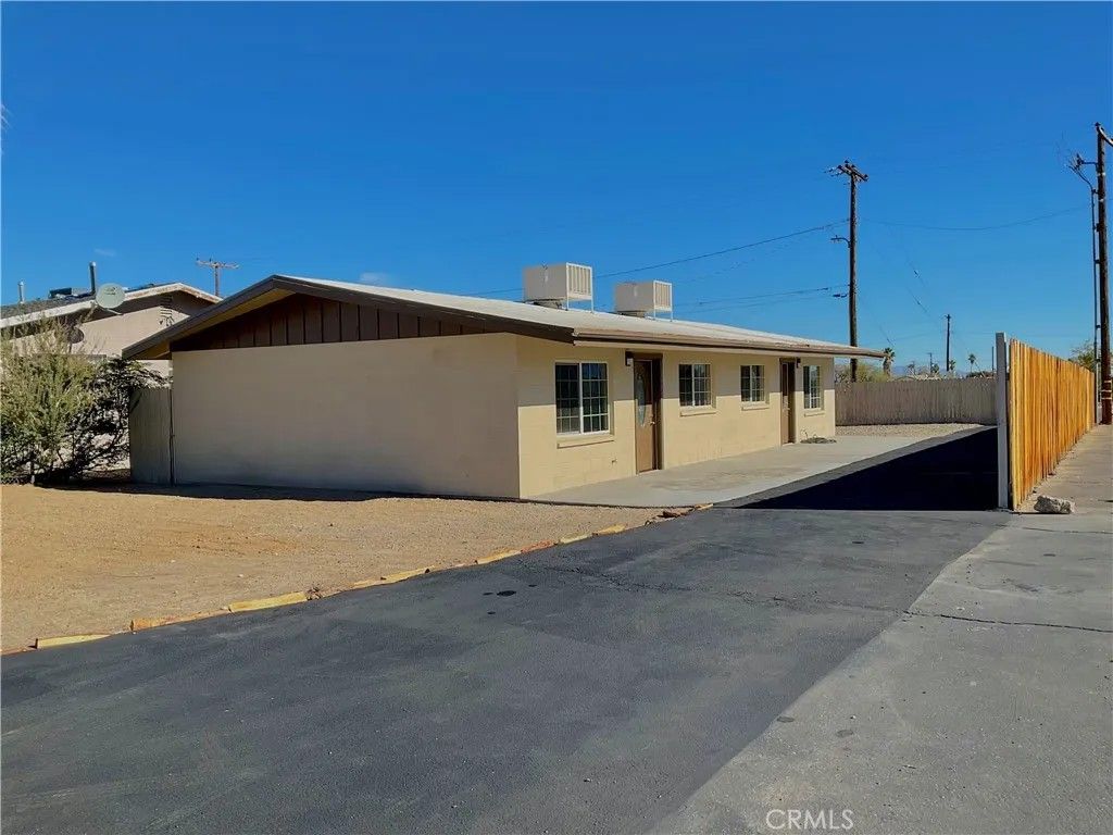 Photo of 6455 Tamarisk, 29 Palms, CA 92277 (MLS # JT25252671)