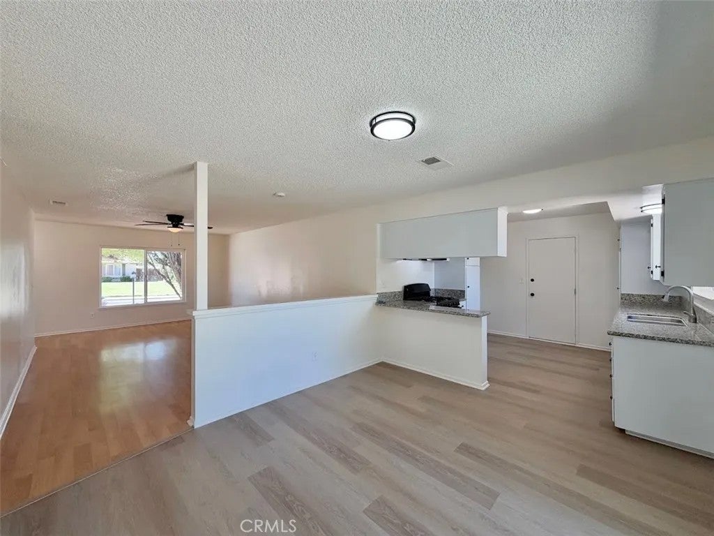 14365 Manzanita