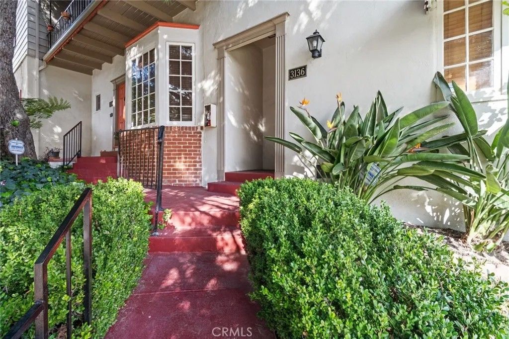 Photo of 3136 Griffith Park Boulevard, Los Feliz, CA 90027 (MLS # BB26011286)