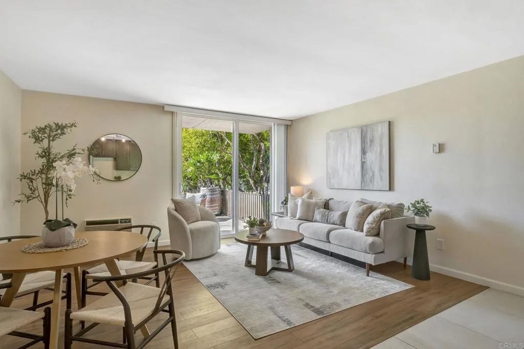 3050 Rue D'Orleans 279