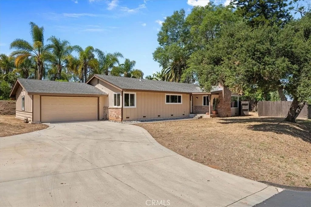 213 Beaumont