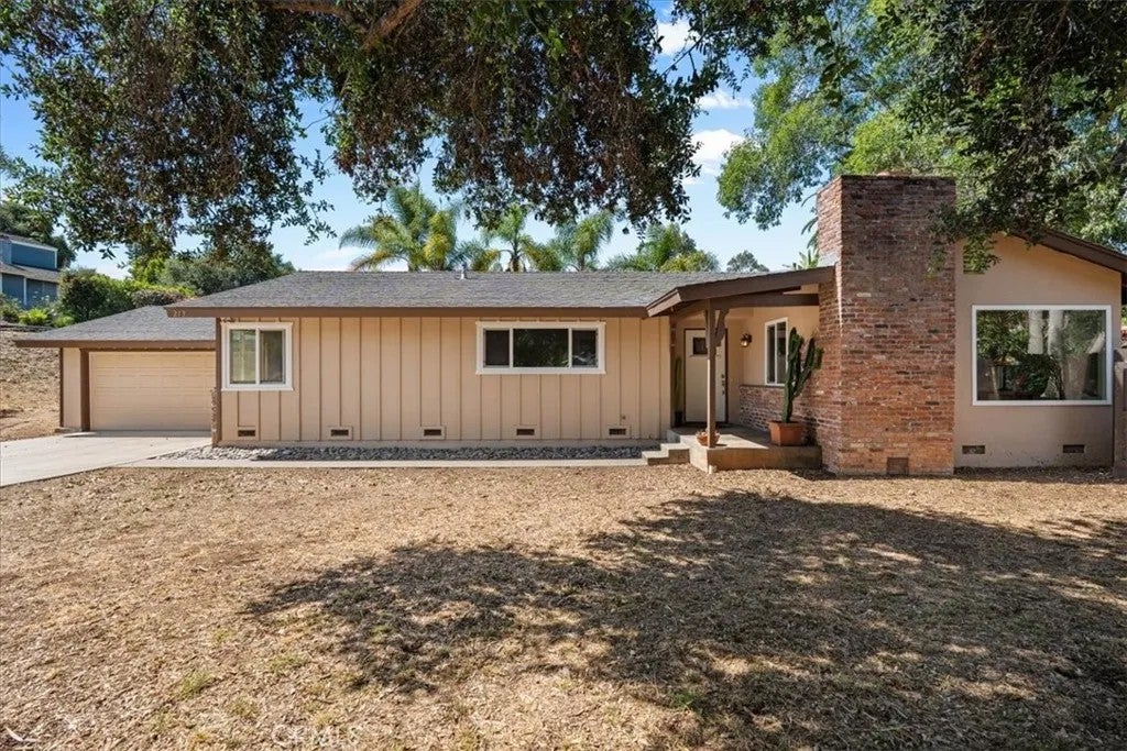 213 Beaumont