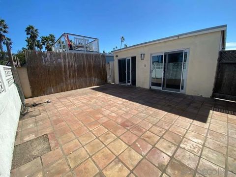 5160.5 W Point Loma Blvd San Diego CA 92107