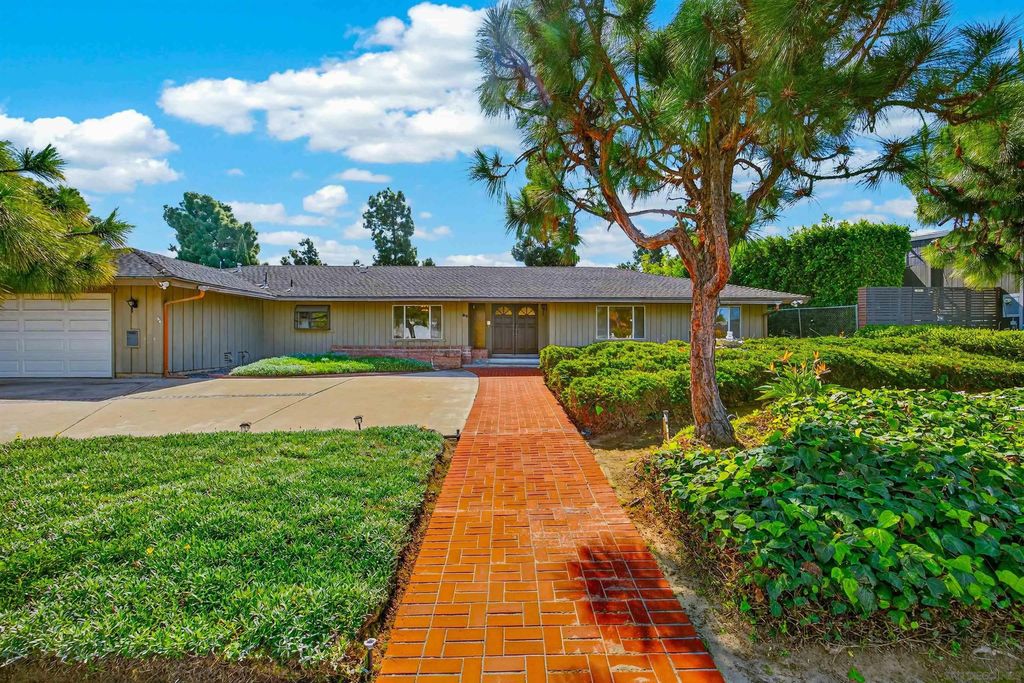 Photo of 86 Via De Laurencio, Chula Vista, CA 91910 (MLS # 260005146)