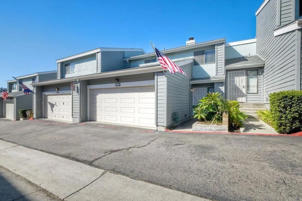 Photo of 366 Flower Lane, Vista, CA 92083 (MLS # NDP2609725)