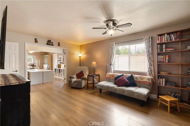 403 N Shaftesbury