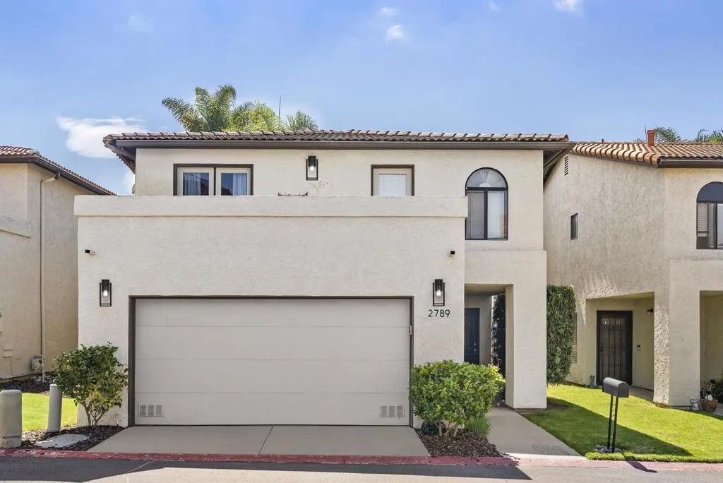 Photo of 2789 Vista del Oro, Carlsbad, CA 92009 (MLS # NDP2507131)