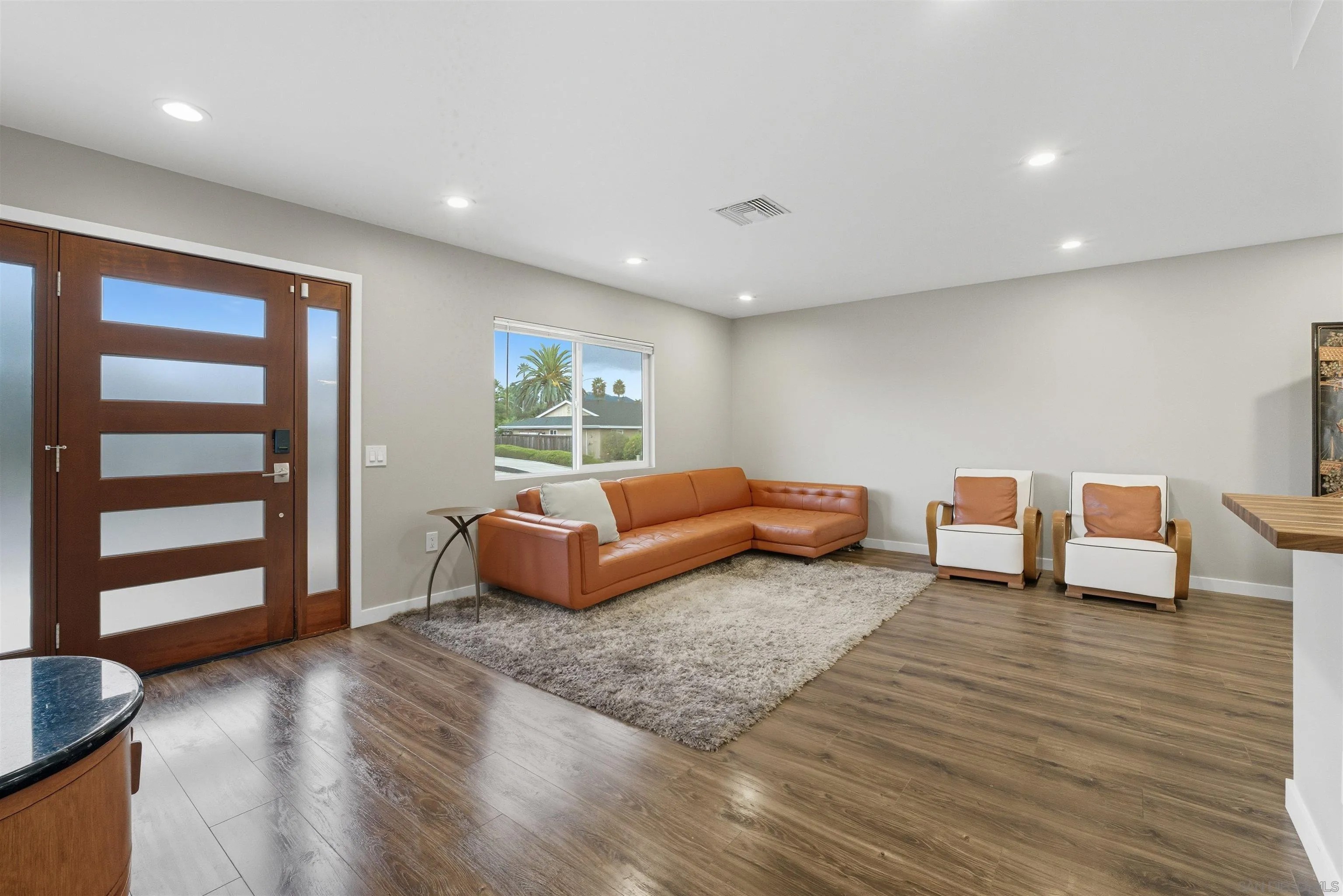 12215 Santiago Road West Santiago