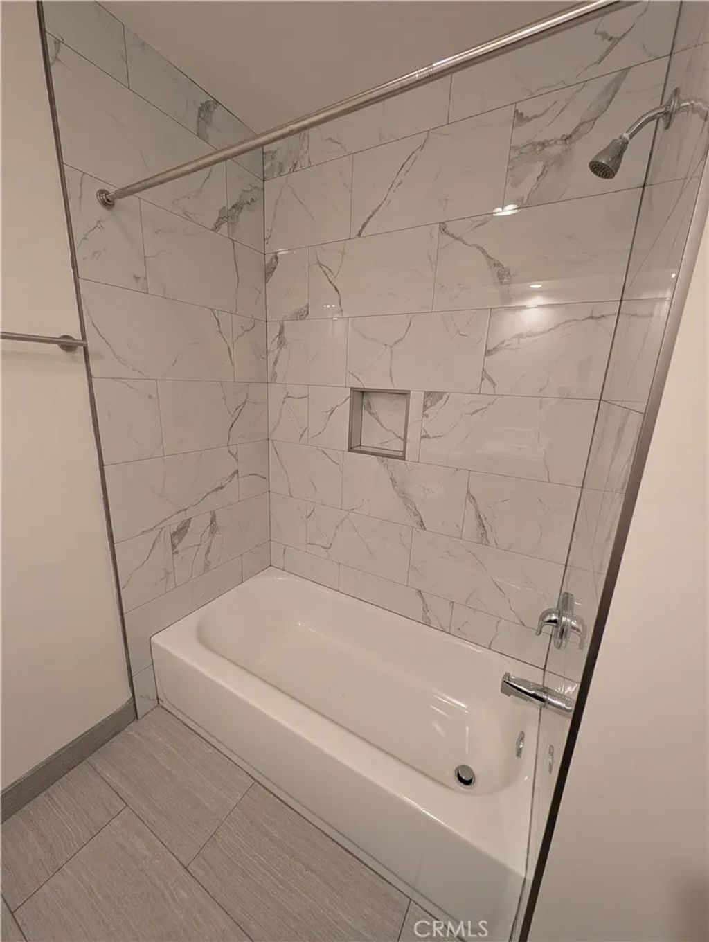 Photo of 336 N Berendo St #106, Los Angeles, CA 90004 (MLS # WS26084238)