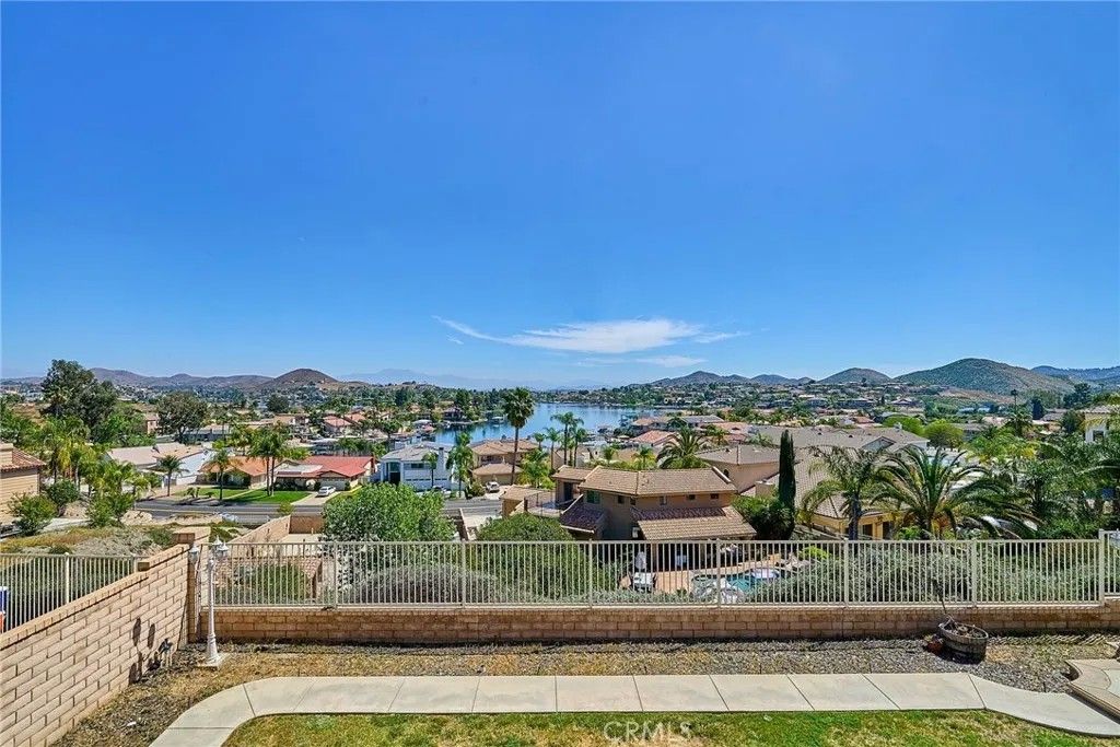 Photo of 7 Volta Del Tintori Street, Lake Elsinore, CA 92532 (MLS # IG26063975)