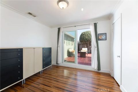 Tiny photo for 8242 Grant Drive, Huntington Beach, CA 92646 (MLS # WS25247461)