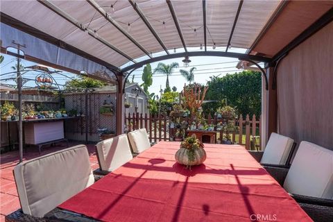 Tiny photo for 8242 Grant Drive, Huntington Beach, CA 92646 (MLS # WS25247461)