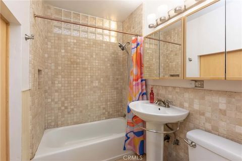 Tiny photo for 8242 Grant Drive, Huntington Beach, CA 92646 (MLS # WS25247461)