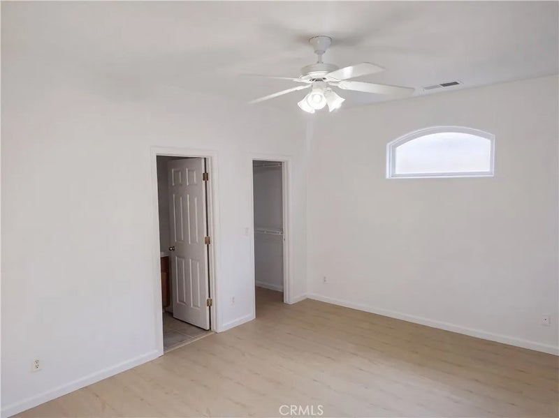 5333 W Norwich