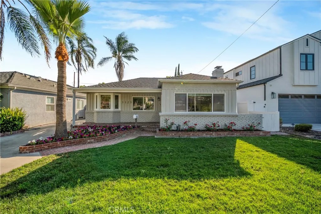 1123 Florence