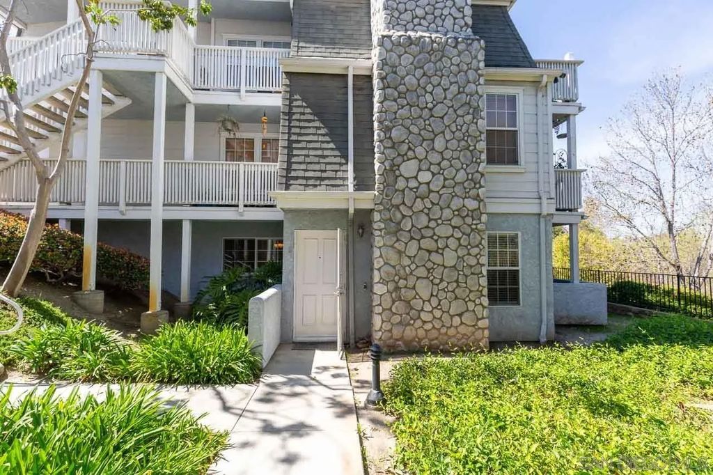 Photo of 5064 Via Manos #B, Oceanside, CA 92057 (MLS # 260009972)