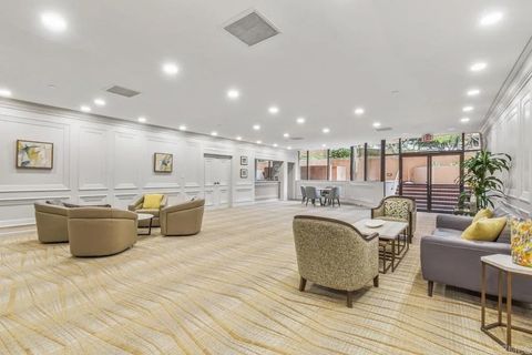 Tiny photo for 230 W Laurel Street #506, San Diego, CA 92101 (MLS # PTP2502346)
