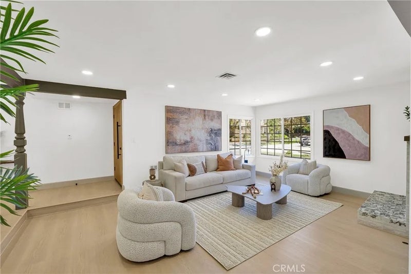 1209 N Puente Street