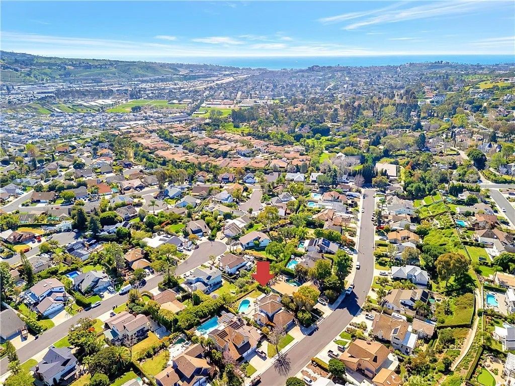 Photo of 31912 Avenida Evita, San Juan Capistrano, CA 92675 (MLS # OC26073094)