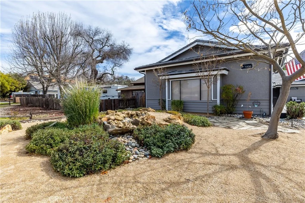 1856 Southfork Place