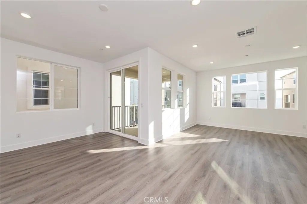 Photo of 231 Heartland Way, Rancho Mission Viejo, CA 92694 (MLS # OC26084449)