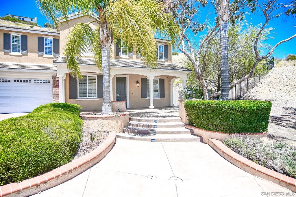 Photo of 3805 Sacramento Dr, La Mesa, CA 91941 (MLS # 260015104)