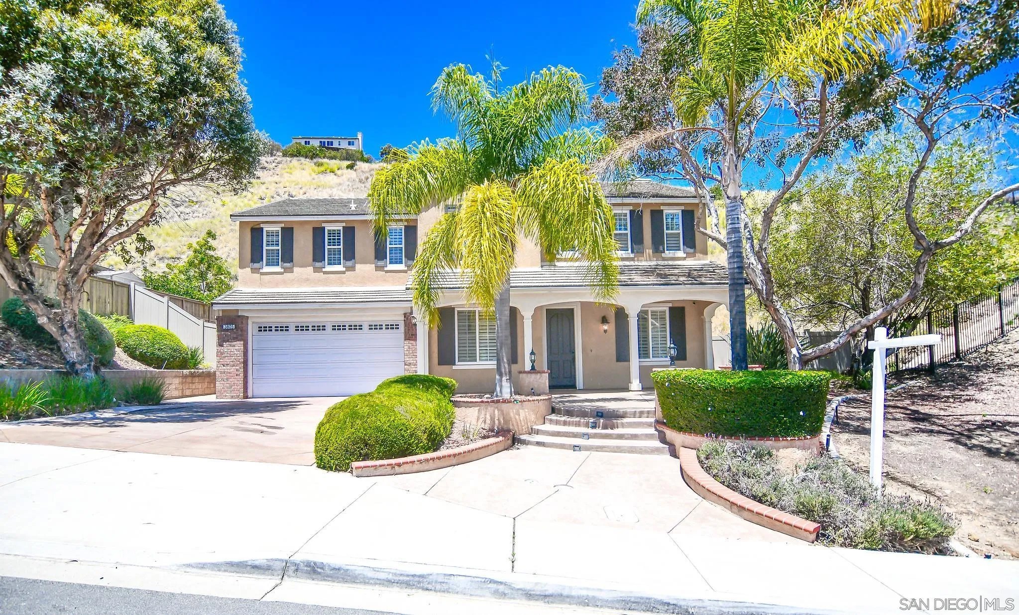 3805 Sacramento Dr