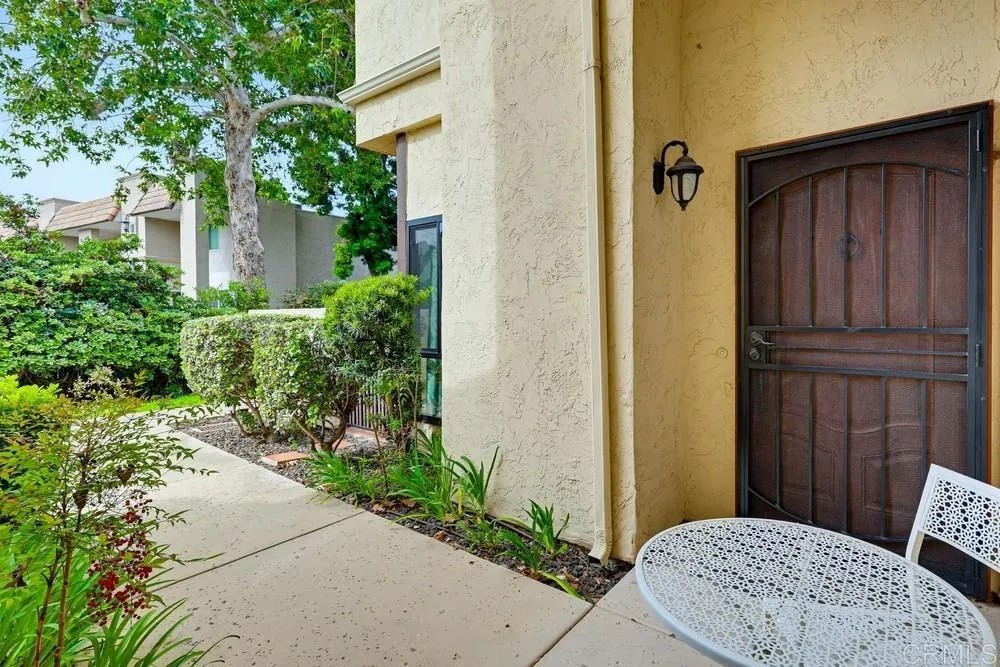 5715 Baltimore Drive 23