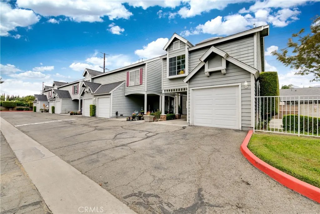 1604 S Mountain Avenue 7A