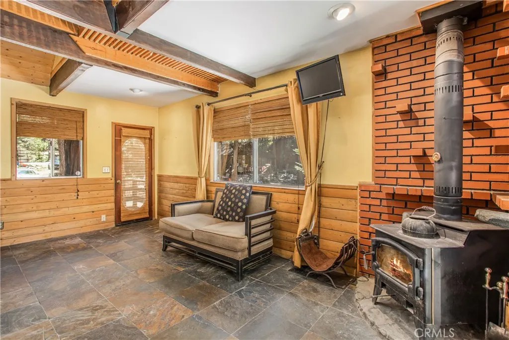 9323 Cedar Dr.