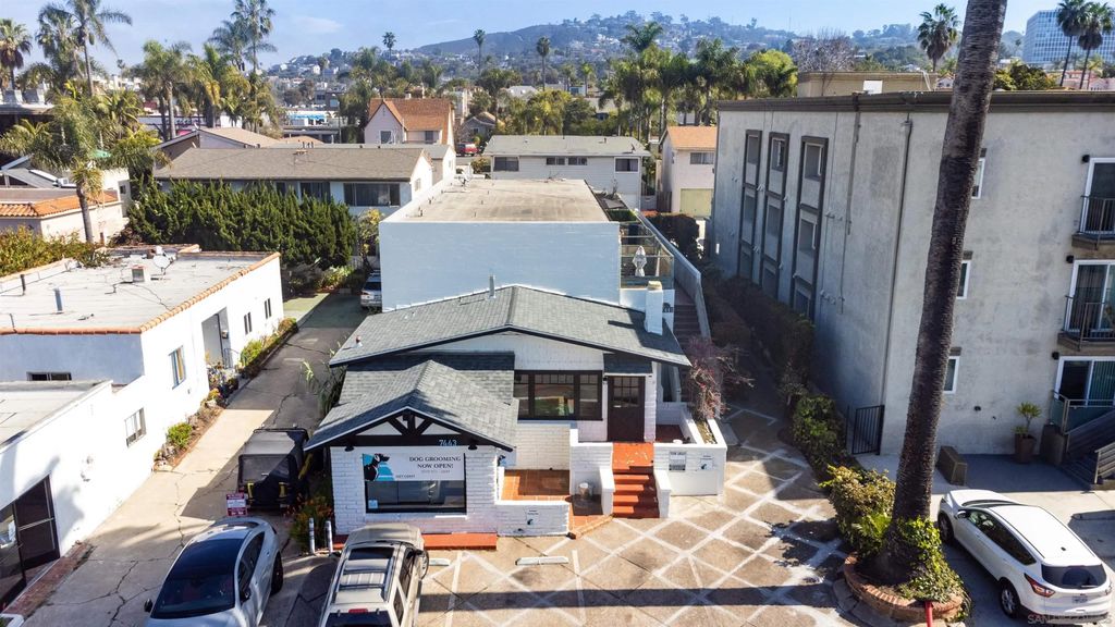 Photo of 7441-43 La Jolla Blvd, La Jolla, CA 92037 (MLS # 2600398)