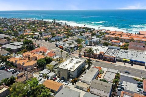 Photo of 7441-43 La Jolla Blvd, La Jolla, CA 92037 (MLS # 2600398)