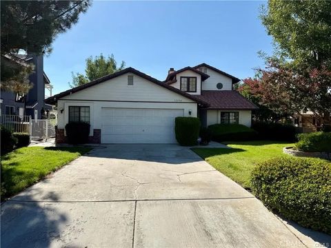 Photo of 12990 Greensboro Rd, Victorville, CA 92395 (MLS # HD26039696)