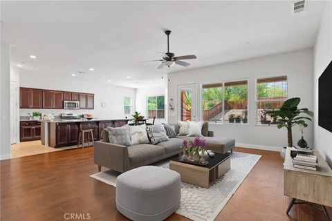 Tiny photo for 9904 Toscana Drive, Bakersfield, CA 93306 (MLS # SR25229235)