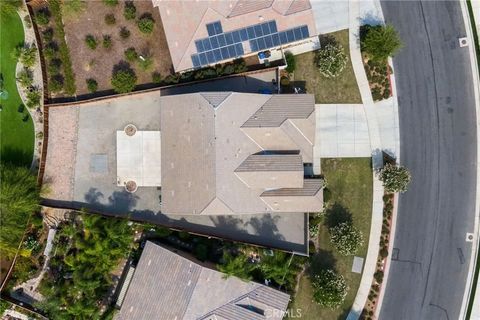 Tiny photo for 9904 Toscana Drive, Bakersfield, CA 93306 (MLS # SR25229235)